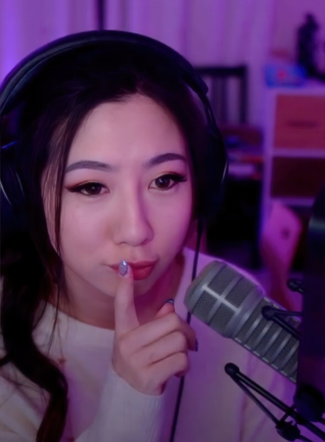 Fuslie [10] #0tAmiewV