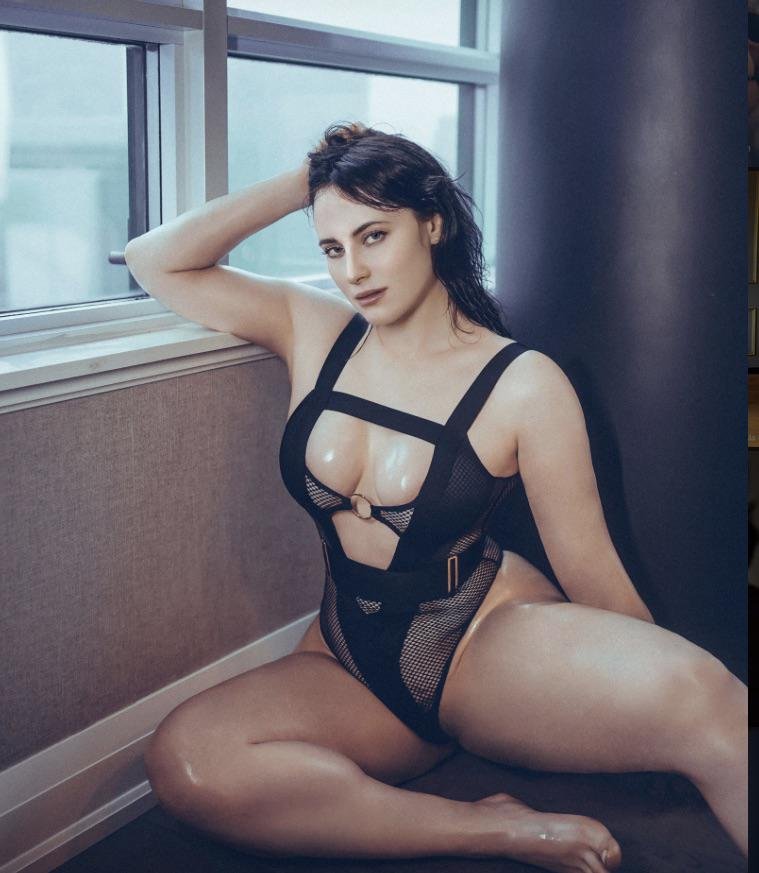 Isla David Slim thicc pale Canadian goddess 🇨🇦🇨🇦🥵🥰❣️❤️ 2 #JaPLKRL9