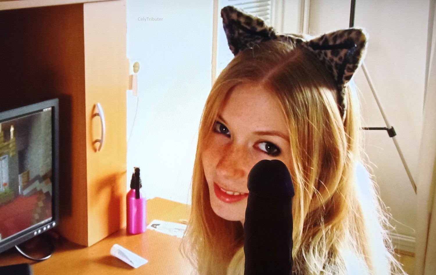 Blonde Cum Tribute #fDX3559I