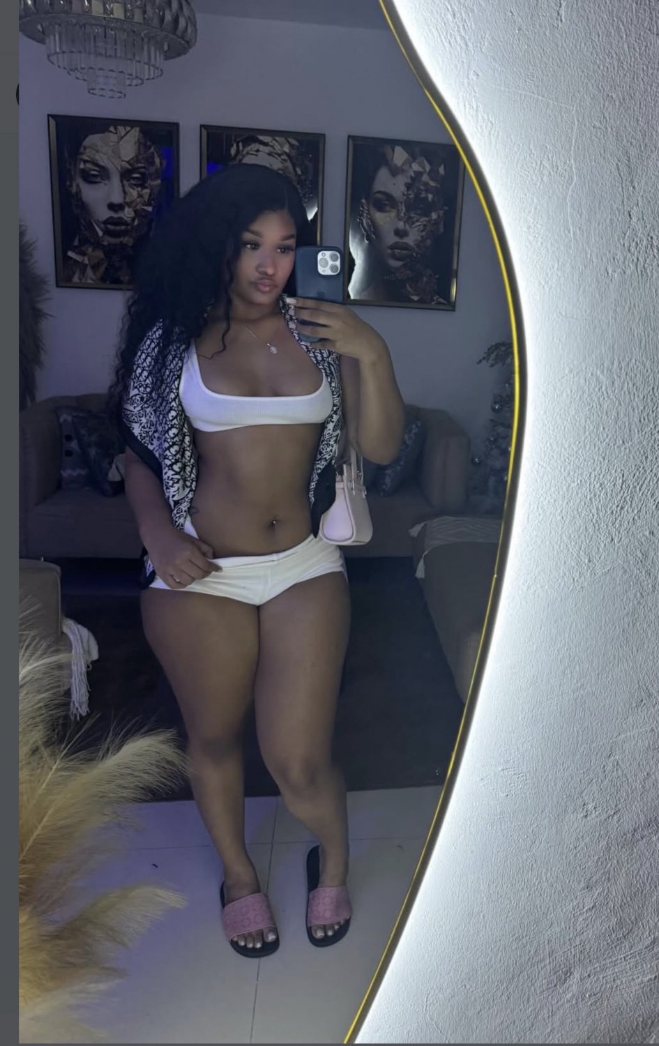 Tight little body on this Dominican #J6bSpbvk